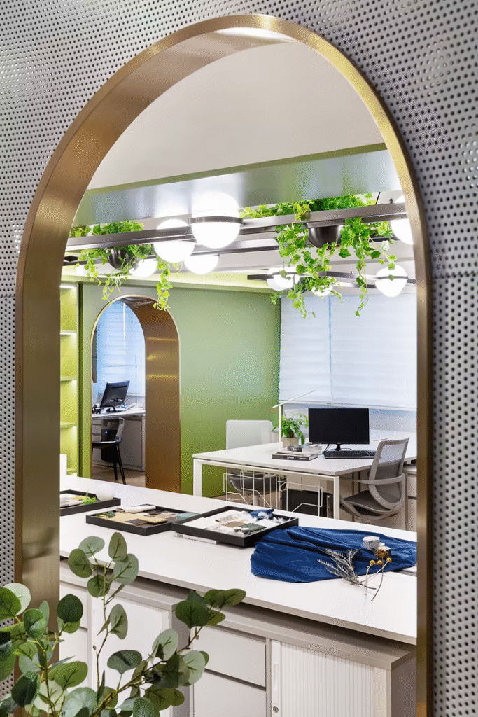 image 6 Contemporary Office and Studio Design Ideas Hong Kong