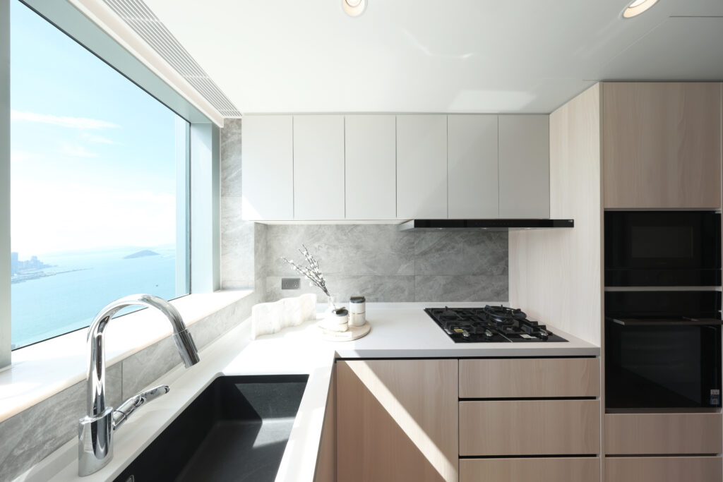 P24026 13 1 Redefining Luxury Minimalism for Harbourside Living